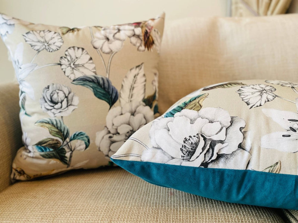 
                      
                        Handmade Flower Botanical Design Teal Velvet Cushion: Unique Elegance for Your Home -
                      
                    